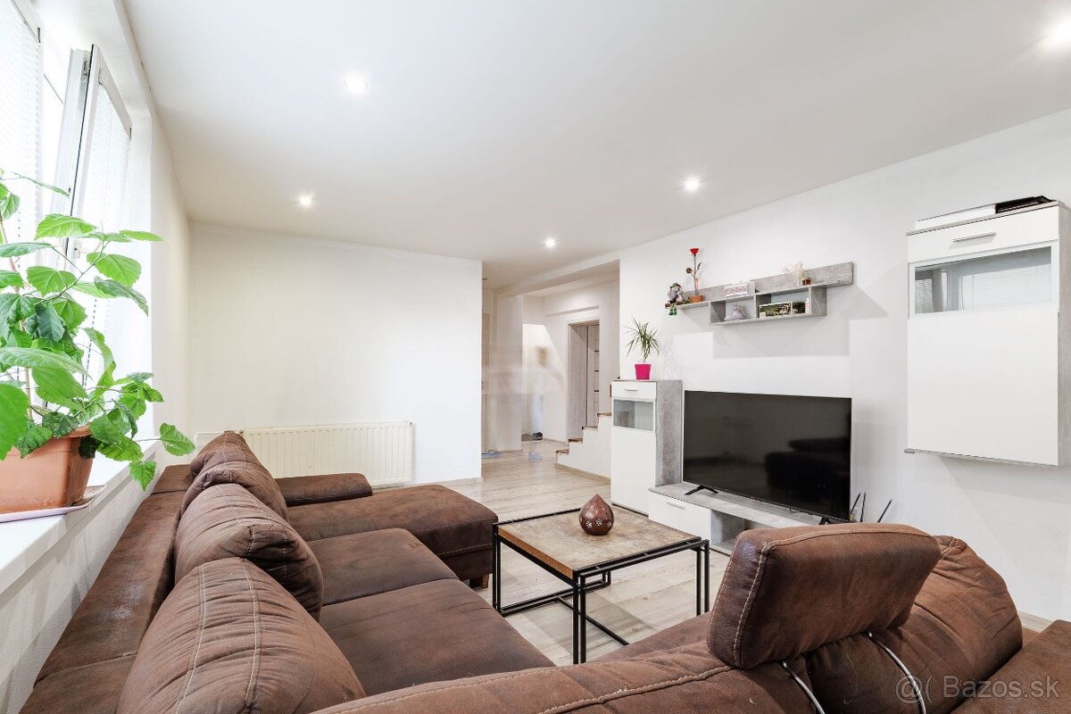 Dvojgeneračný Rodinný dom v Čani - 5