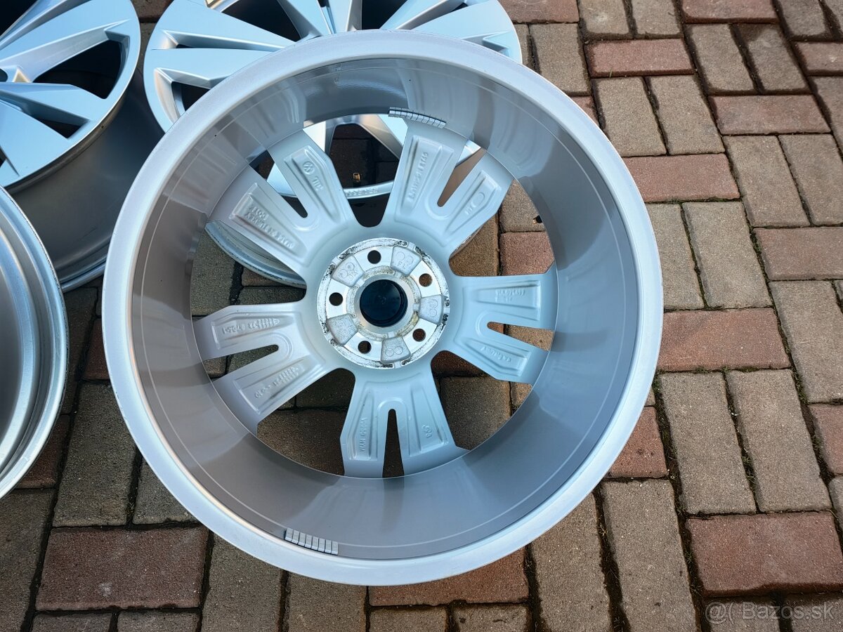 Volkswagen id4,id3,Tiguan,Arteon,Škoda,Passat 5x112 r19 - 5