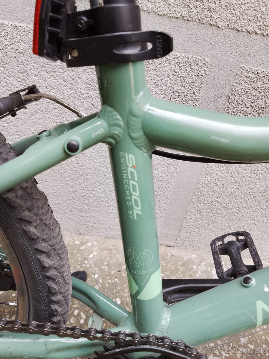Odlahceny detsky bicykel ACADEMY 20" - 5