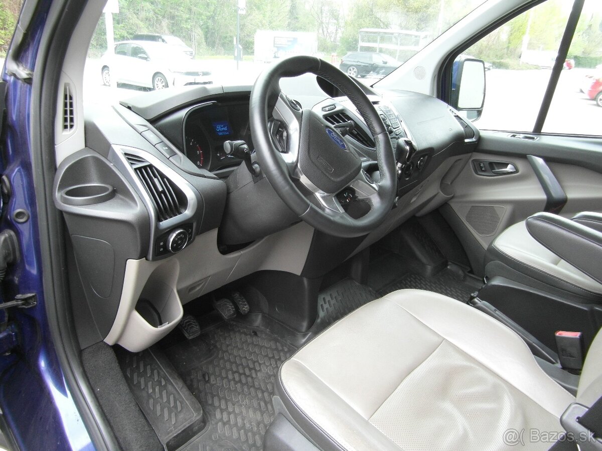 Ford Tourneo Custom - 5