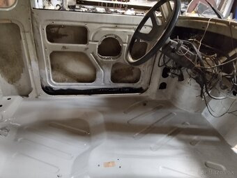 Predám Trabant 1.1. - 5