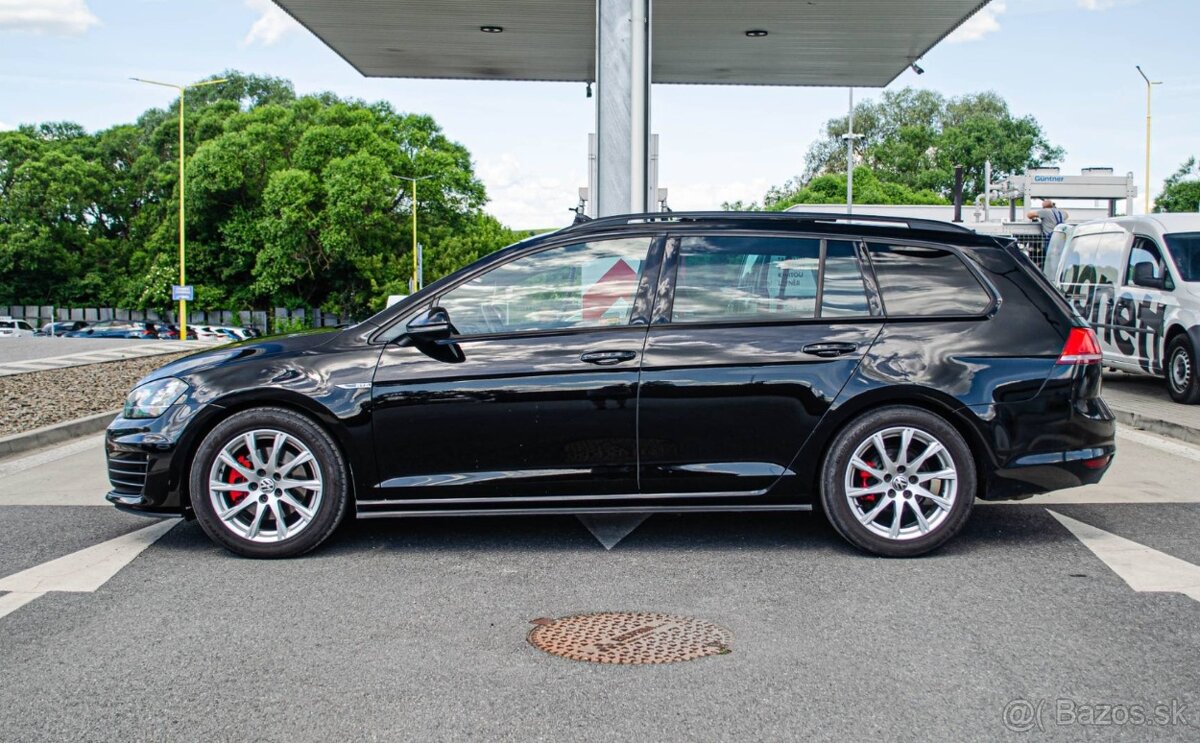 Volkswagen Golf GTD Combi - 5