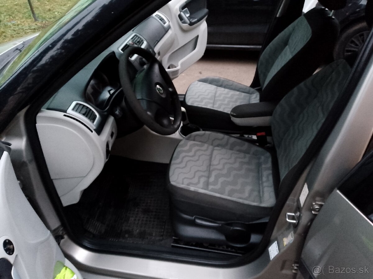 Škoda Fabia Roomster 1, 4 TDI NOVÁ STK EK - 5