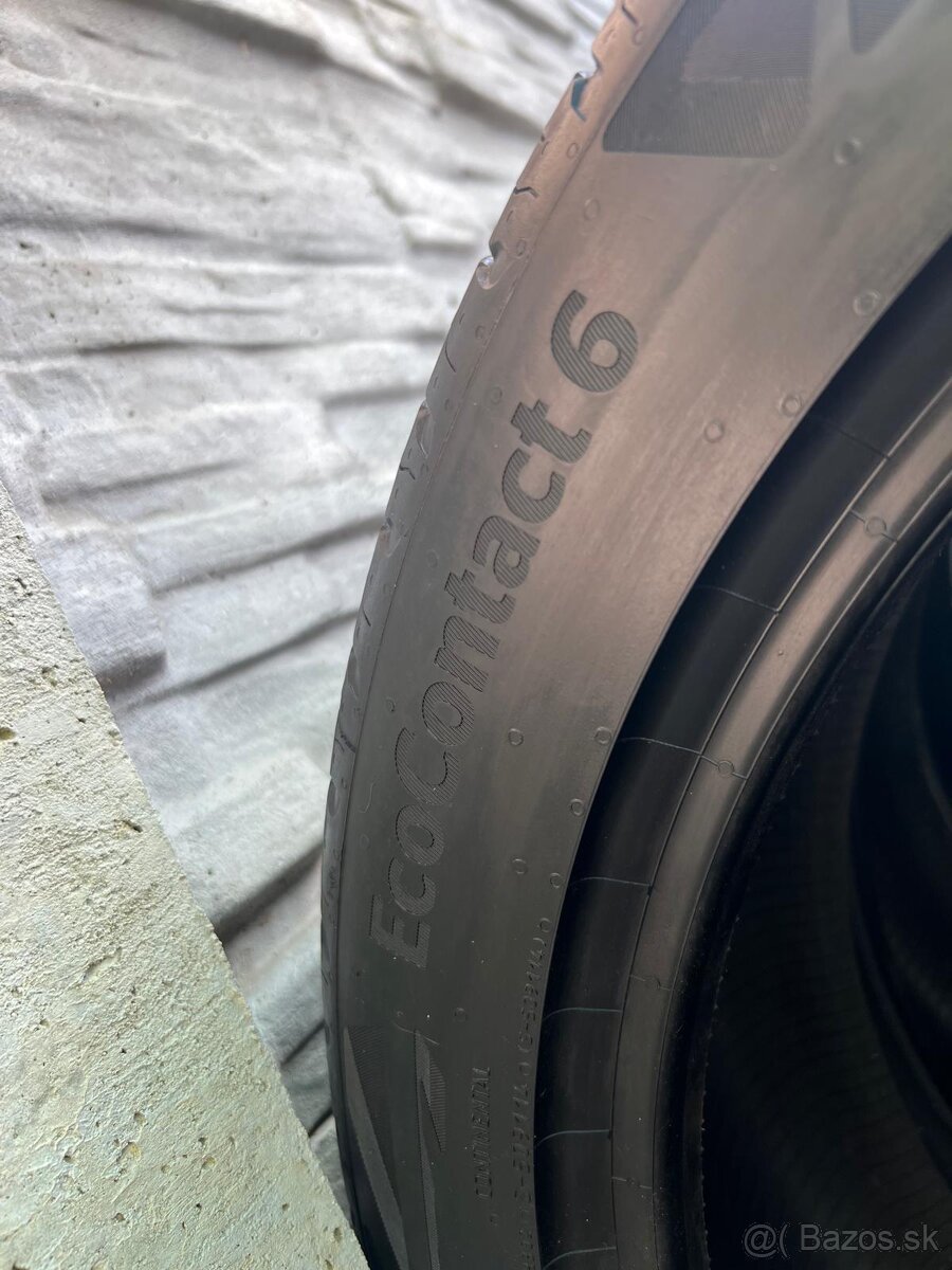 Letne pneumatiky continental 235/45R20 - 5