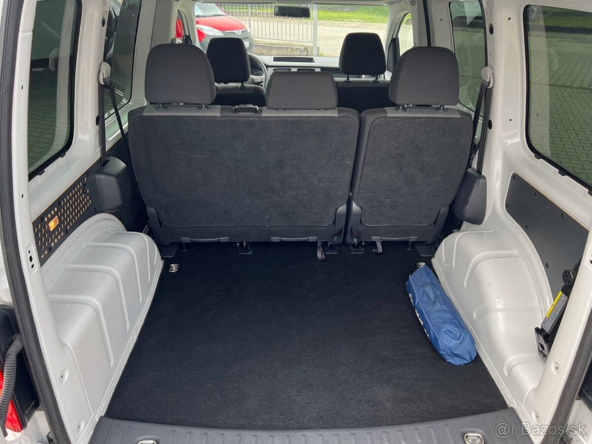 Volkswagen Caddy Beach 1.0 TSI BMT - 5