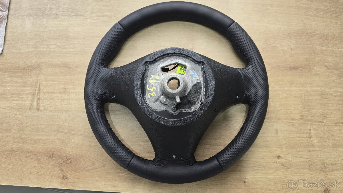 VOLANT BMW E90 E91 E92 E93 E82 M sport E90M - 5