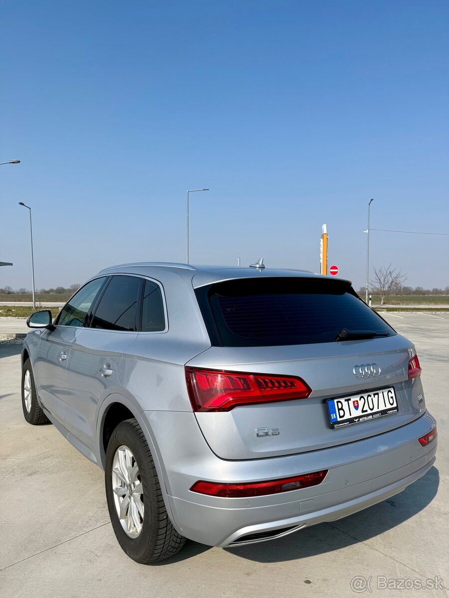 Audi Q5 - 2.0 TDI Quattro - 5