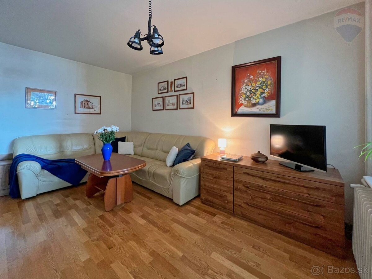 PREDAJ 4-izb. byt ul. Lúčna PRIEVIDZA - výhodná investícia - 5