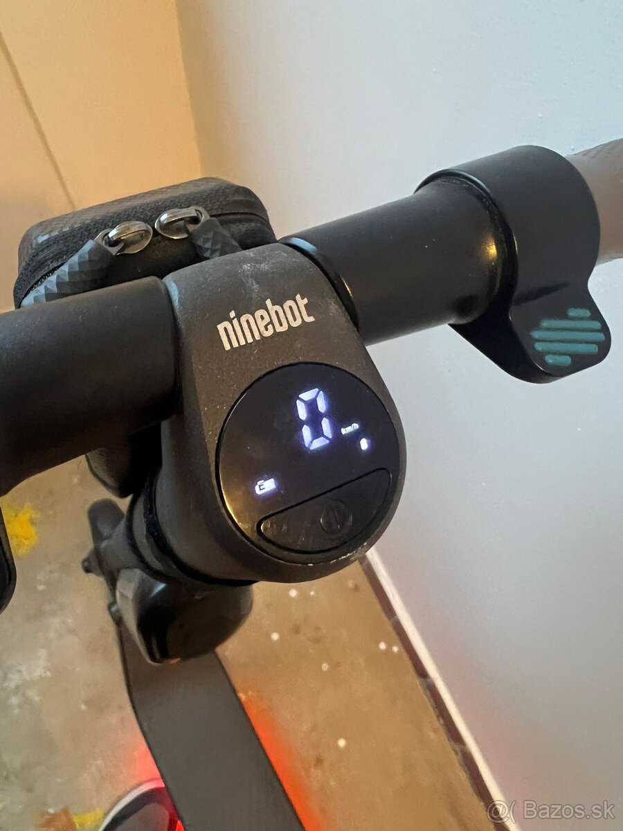 Kolobežka Ninebot by Segway ES3 - 5