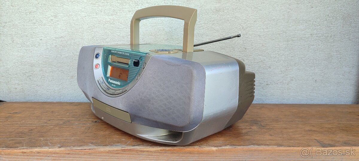 Radiomagneto Panasonic. - 5