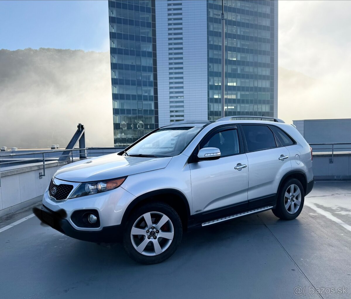 Predám Kiu Sorento rv 2011,145kw - 5