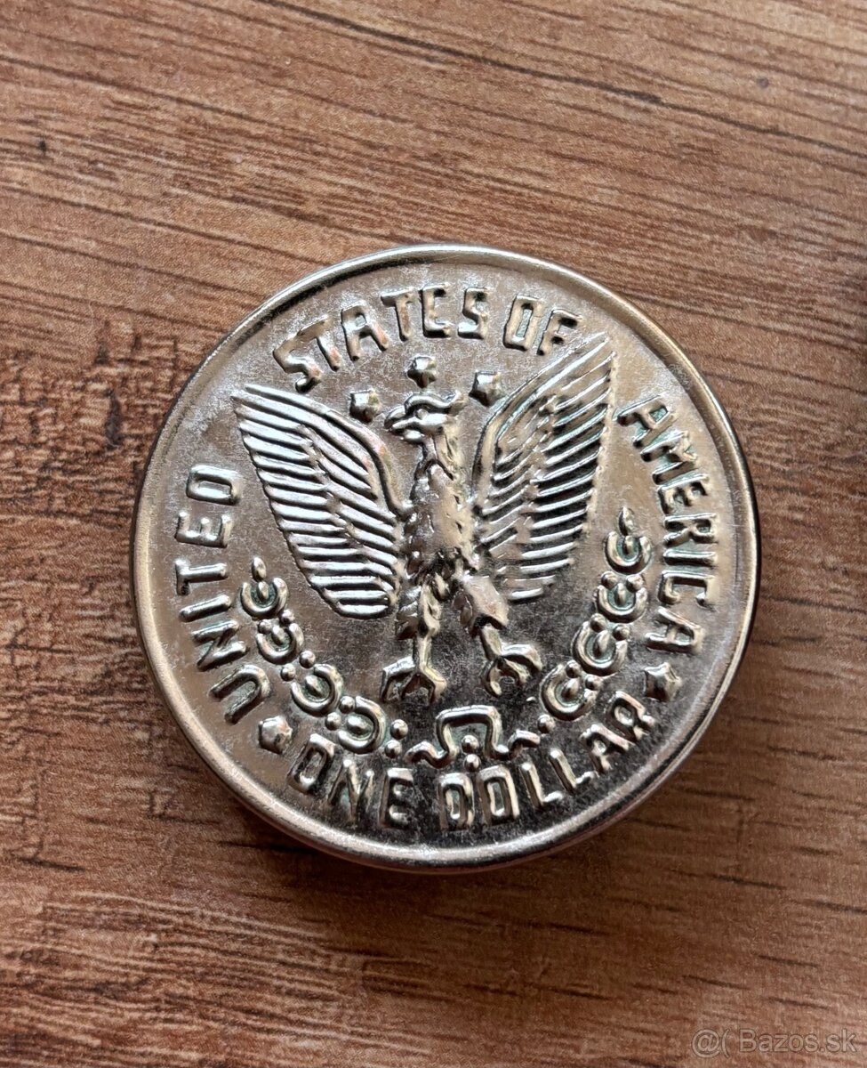 Rôzne staré odznaky a iné - 5