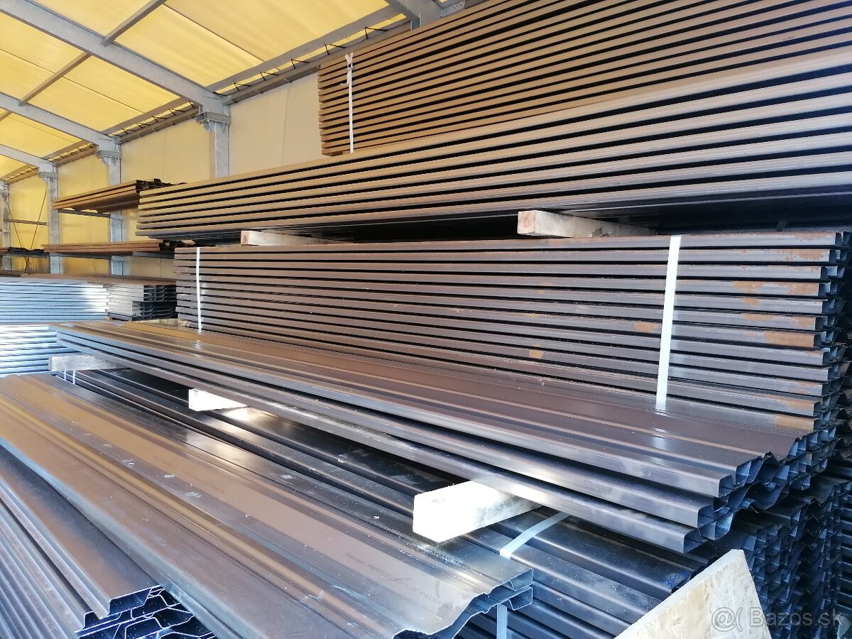 Predám celoprofilový trapézovy plech na bočnicu - 5