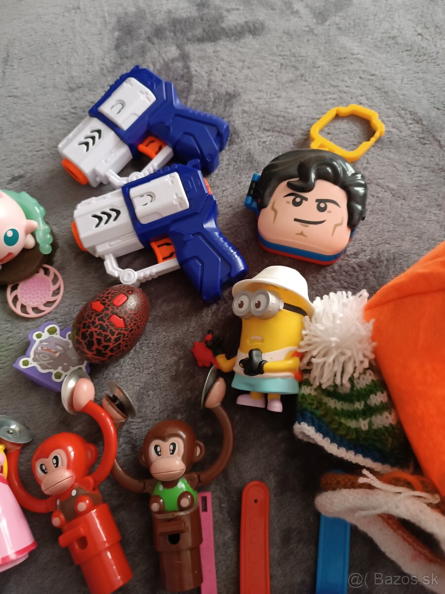 Mix hračiek a drobností - 5