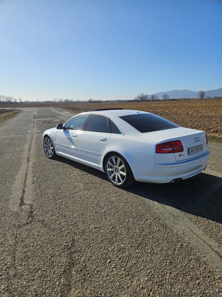 Audi s8 - 5