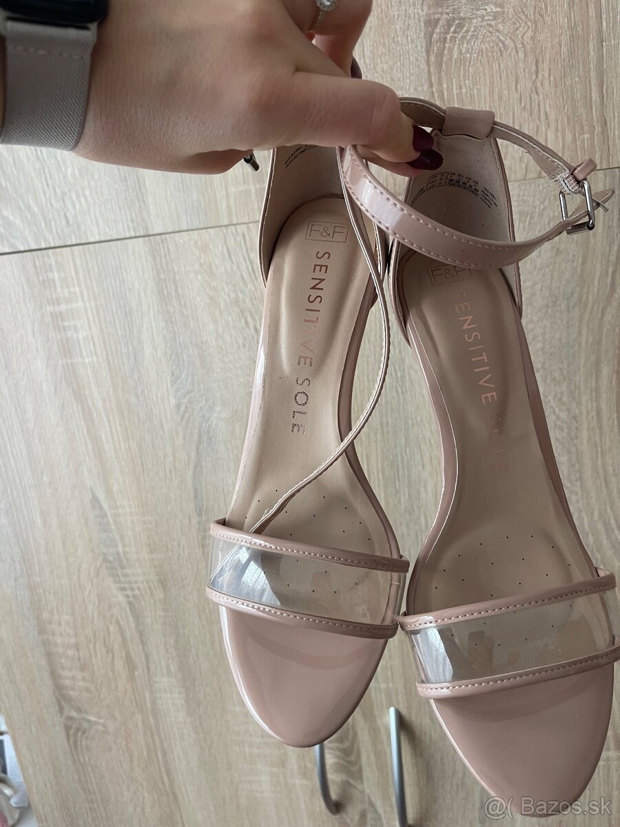 Nove sandalky 41 - 5