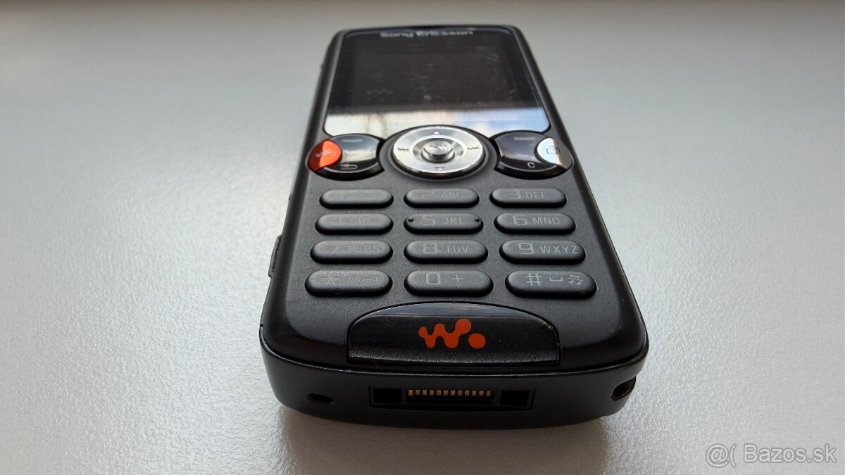 Sony Ericsson W810i - 5