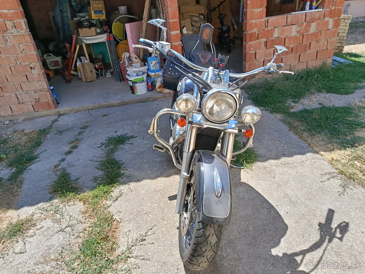 Suzuki 800 - 5
