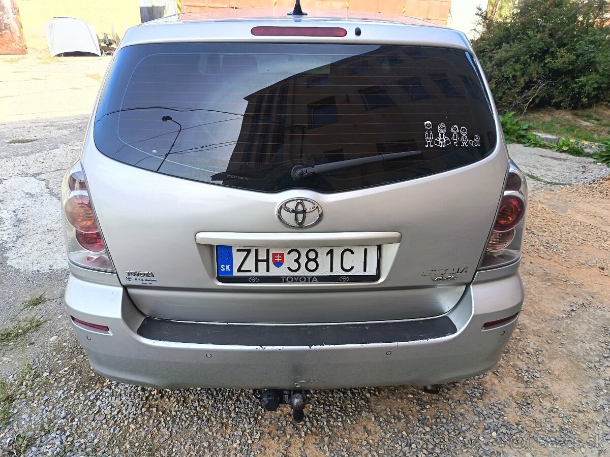 Toyota Corolla Verso 7miest D-4D - 5