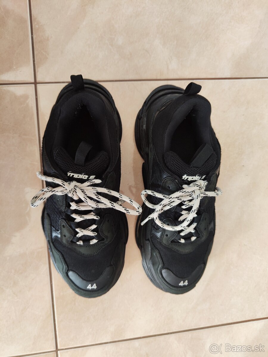 Balenciaga Triple S - 5