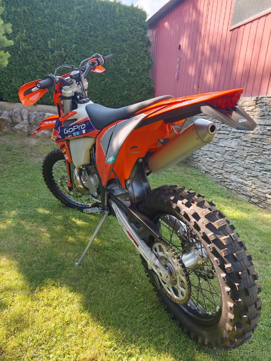KTM 300