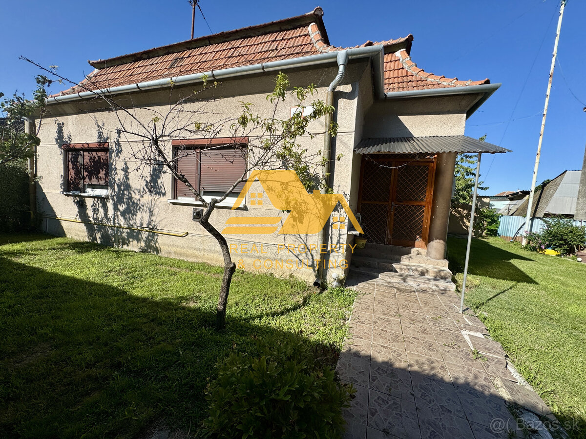 Znížená cena Rodinný dom v tichej uličke v Nesvadoch - 5
