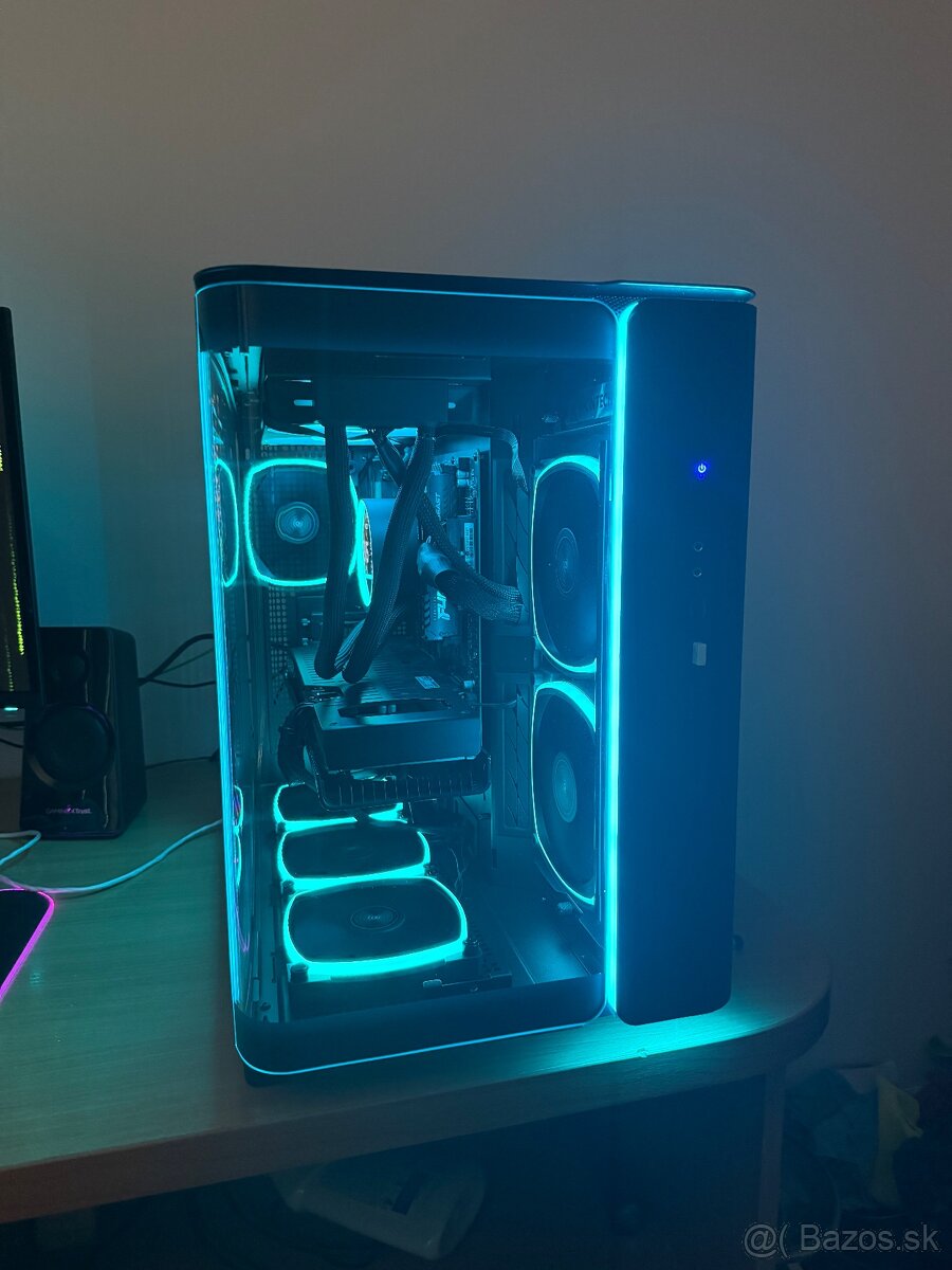 Ryzen 7 5700X3D,RX 7800XT,32GB DDR4,1TB NvMe,2TB SSD - 5