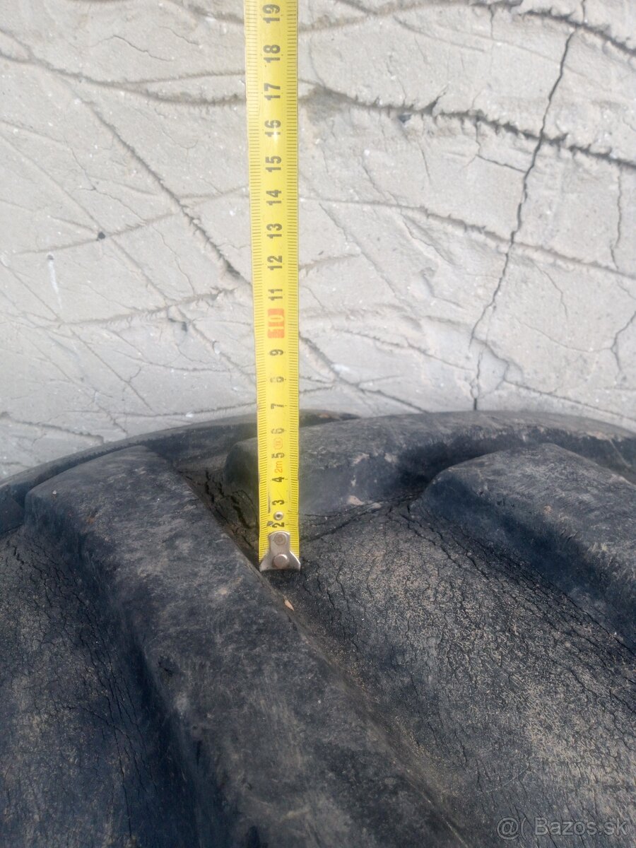 Predám kolesá 16,9 -28 - 5