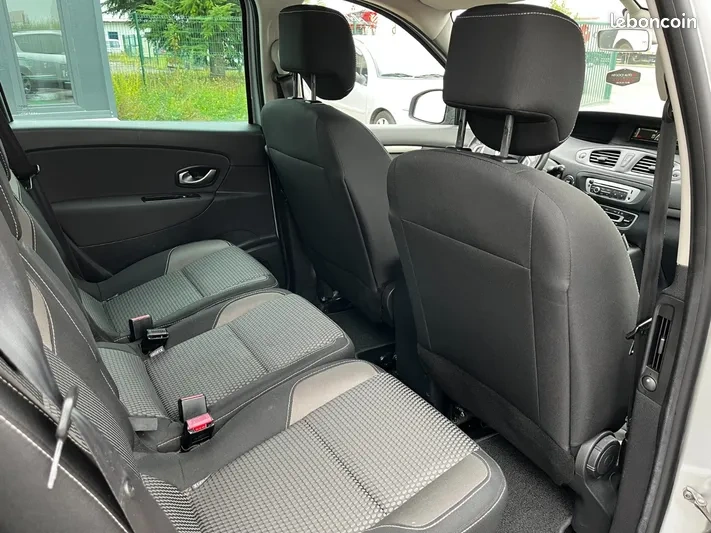 Predám Renault Scénic xmod 1.5 DCI 45 000 km - 5