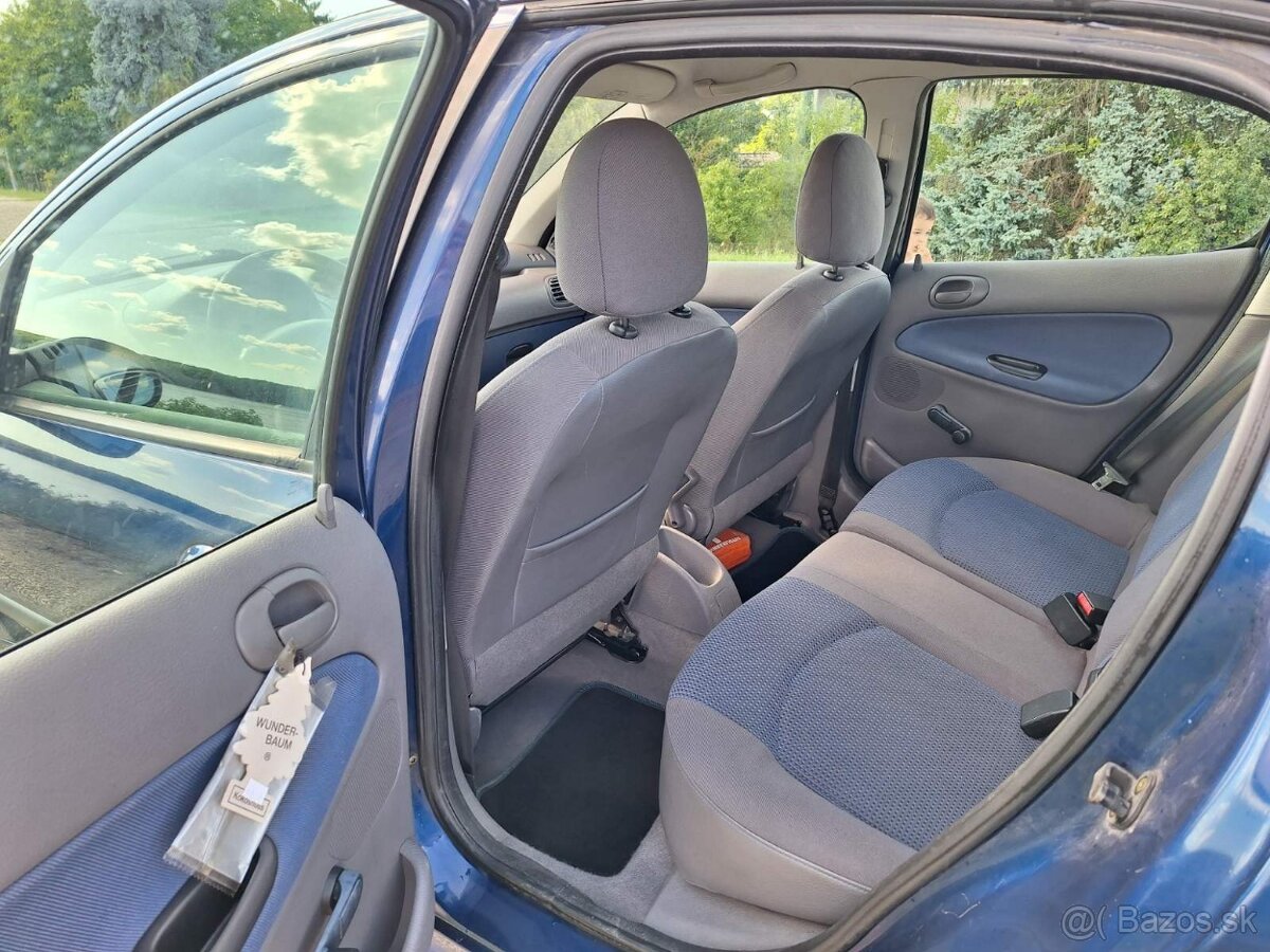 Peugeot 206 5P - 5