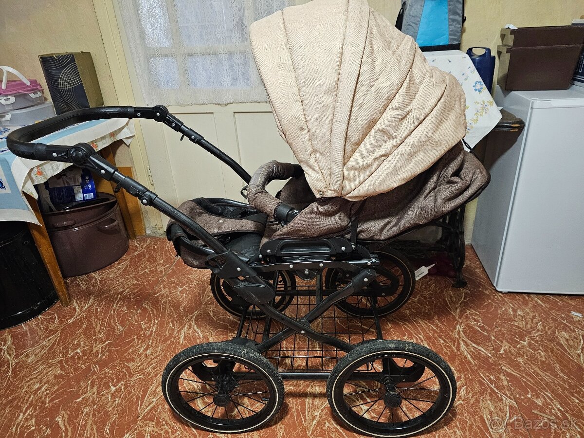 Výhodná výbava pre bábätko – autosedačka, kočík a ďalšie - 5