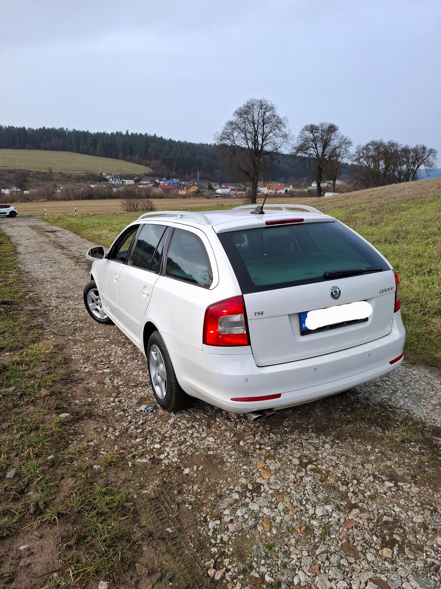 Škoda Octavia combi, 1.4 TSI 90KW DSG Automat - 5