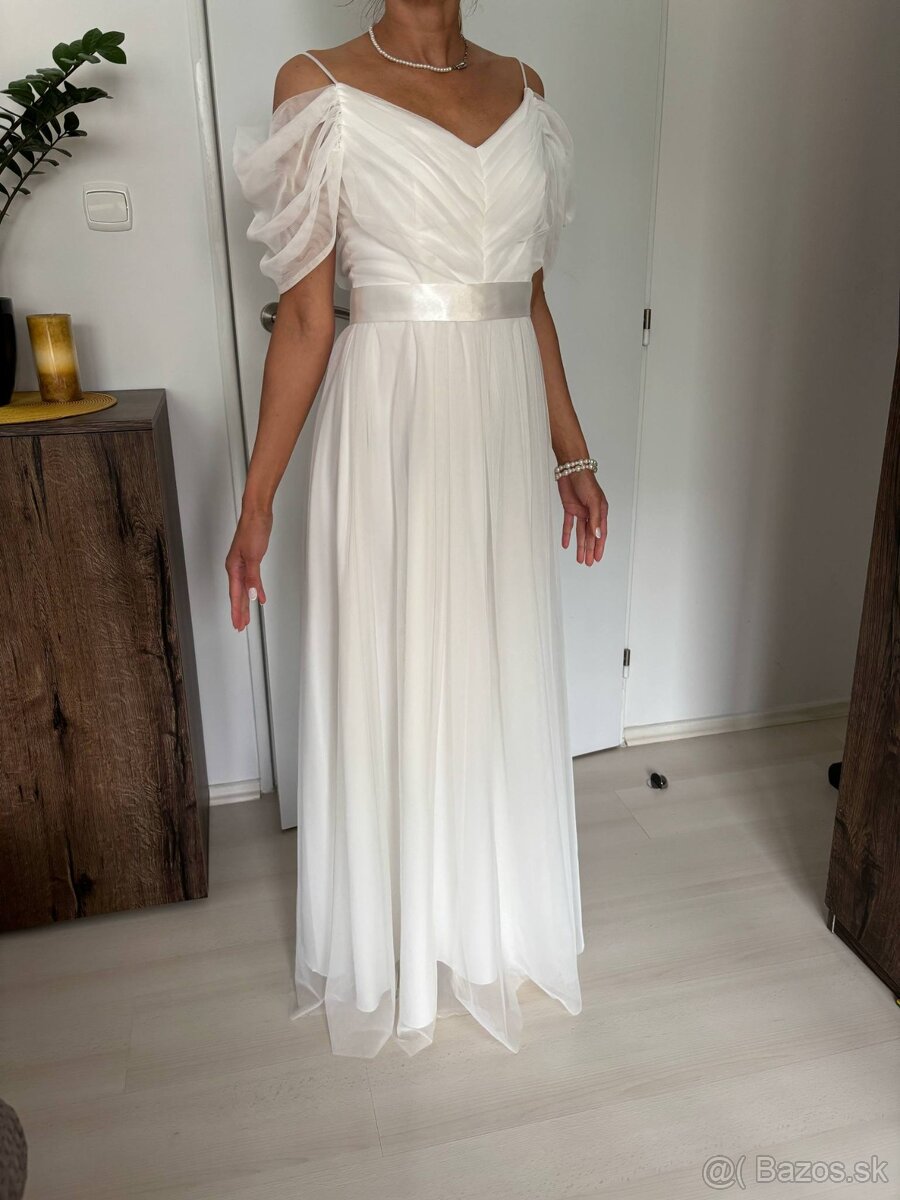 Luxusné tylové svadobné šaty - 5