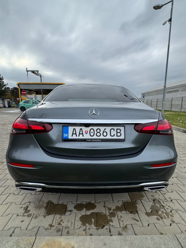 Mercedes-Benz E trieda 200 - 5