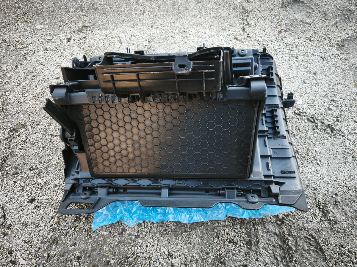 VW Golf 7 kastlik spolujazdca 5G1857285E - 5