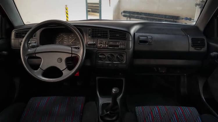 Volkswagen Golf 3 GT 1.8 - 5