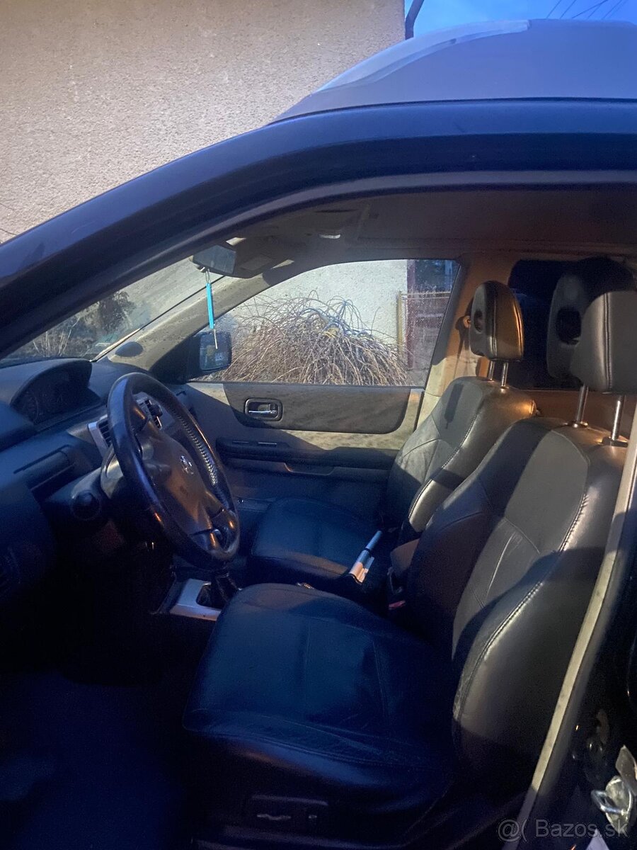 Nissan x trail - 5
