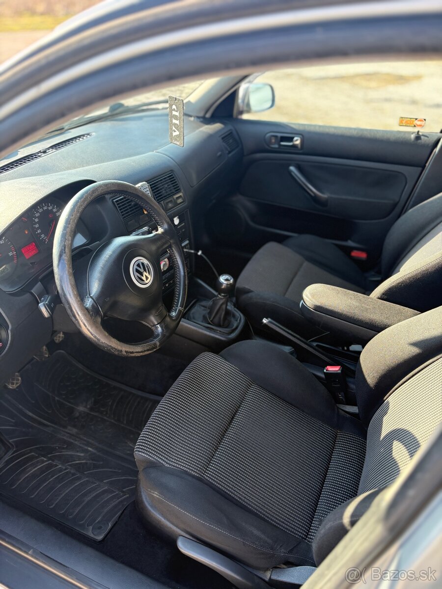 Volkswagen Golf 1.9 TDI 4motion - 5