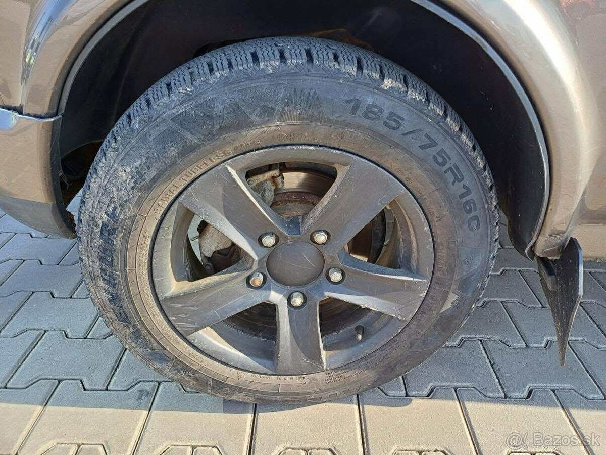 LADA Niva 4x4 Urban - 5