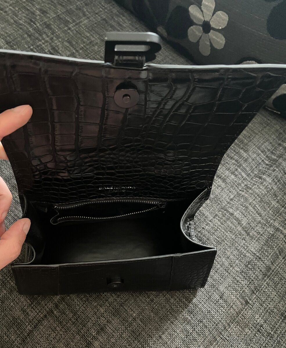 Balenciaga kabelka - 5