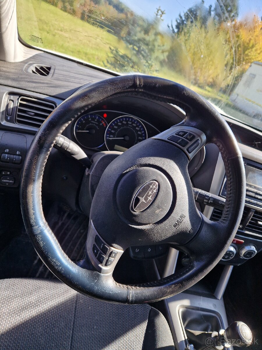 Rozpredam subaru forester 2.0D rv.2011 - 5