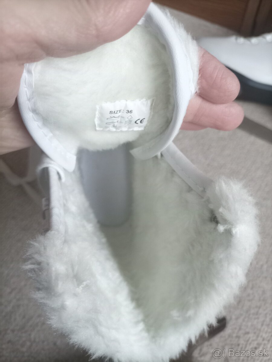 Dievčenské korčule veľ. 36 - 5