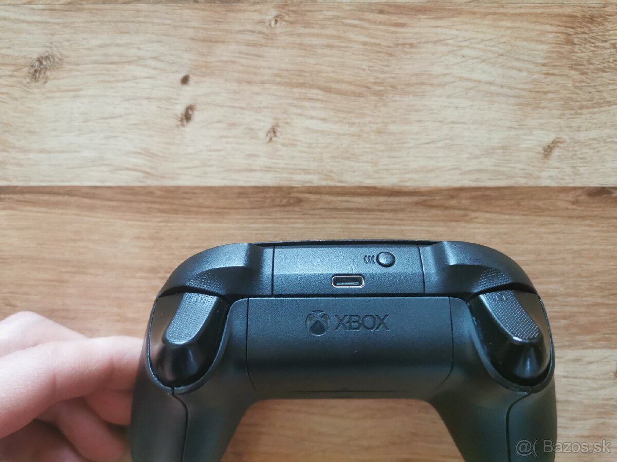 Ovládač Xbox Series/Xbox One Joystick - 5