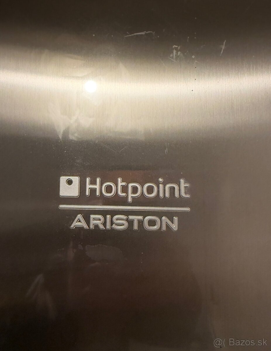 Predám chladnicku Hotpoint Ariston - 5