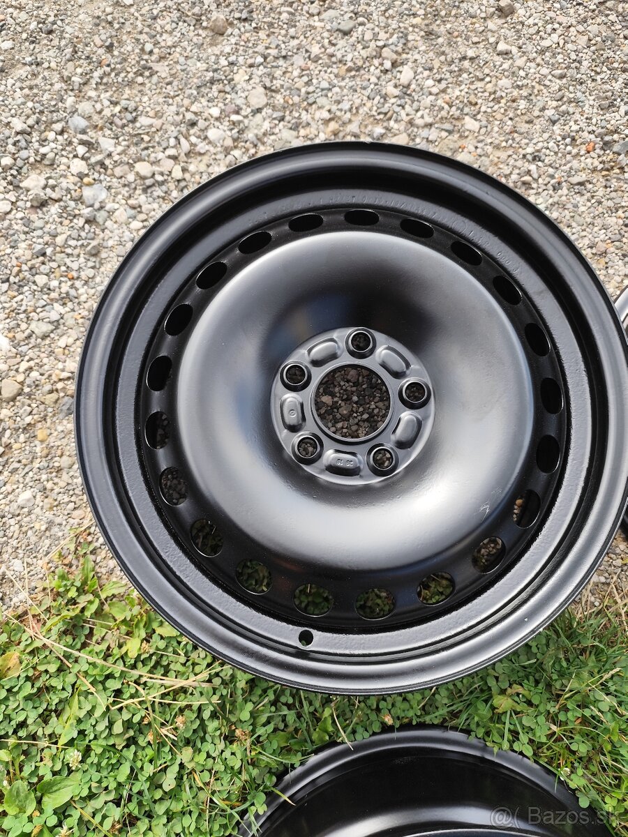 Plechové disky na Ford FOCUS R16 - 5