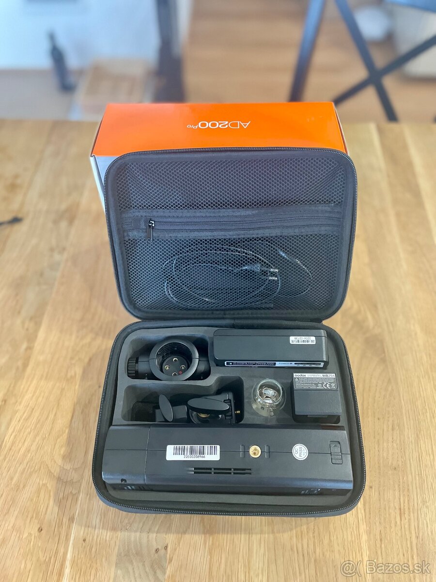 Godox AD200 Pro TTL HSS batériový blesk 200W - 5