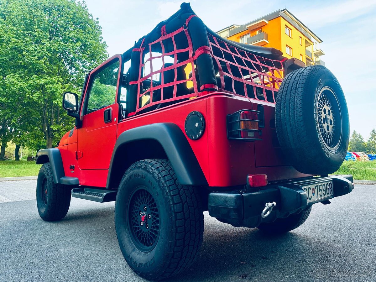 Jeep Wrangler TJ 2.4 benzín Možná aj výmena