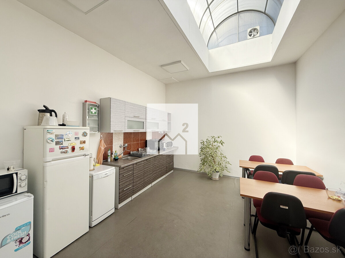 Priemyselný areál na Kamennej ulici | Žilina | 11.200 m2 - 5