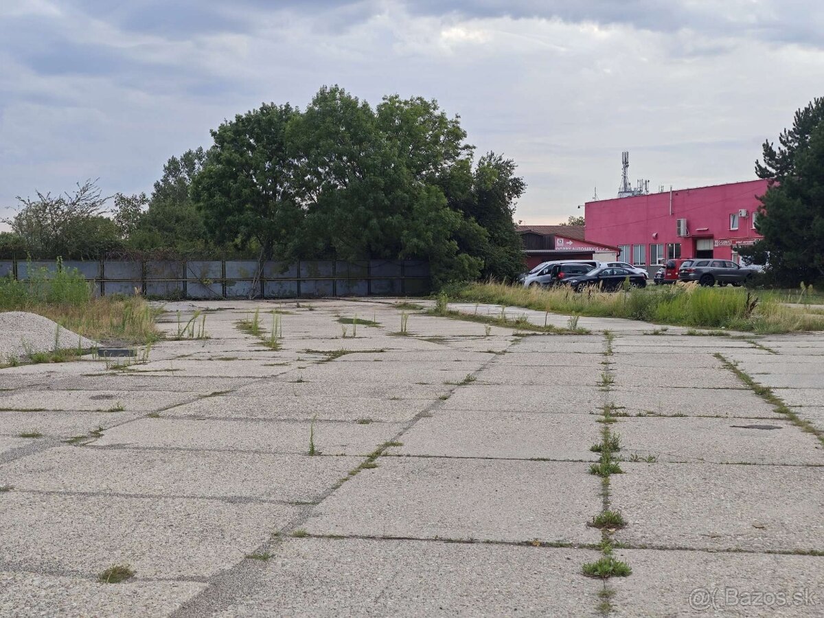 Prenájom spevnenej plochy od 600 m2 až do 5000 m2 - 5
