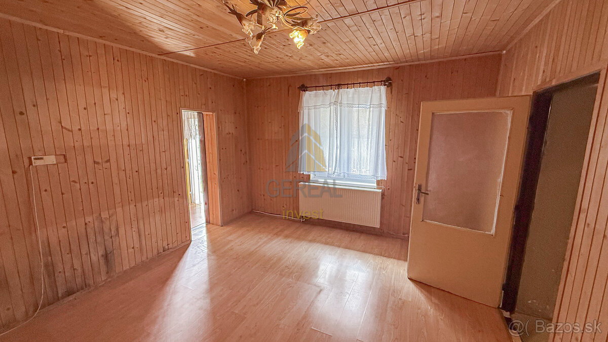 Znížená CENA | Rodinný dom s veľkým pozemkom v obci Horovce - 5